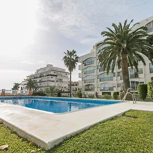 https://carabeo-nerja-canovas.es-andalucia.com